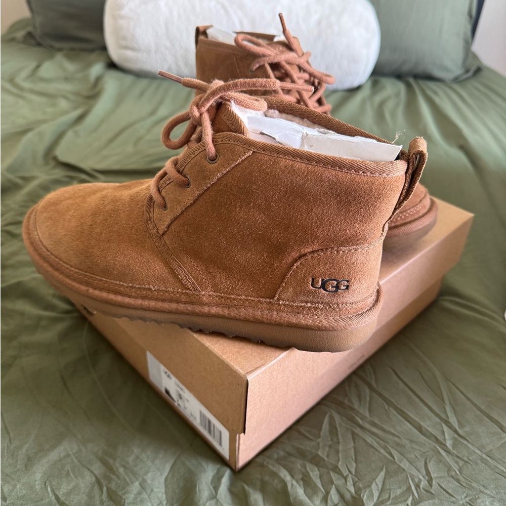 Ugg Neumel lace up boots